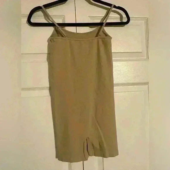 Free People Basique Boyshort Onesie NWOT Size XS/S - Picture 2 of 3